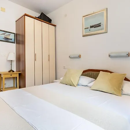 Kalina Deluxe 아파트 젤사