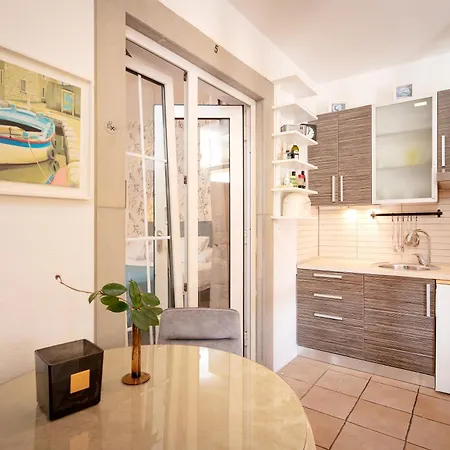 Kalina Deluxe 아파트 젤사