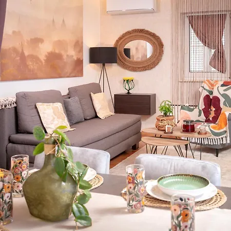 Kalina Deluxe 아파트 *